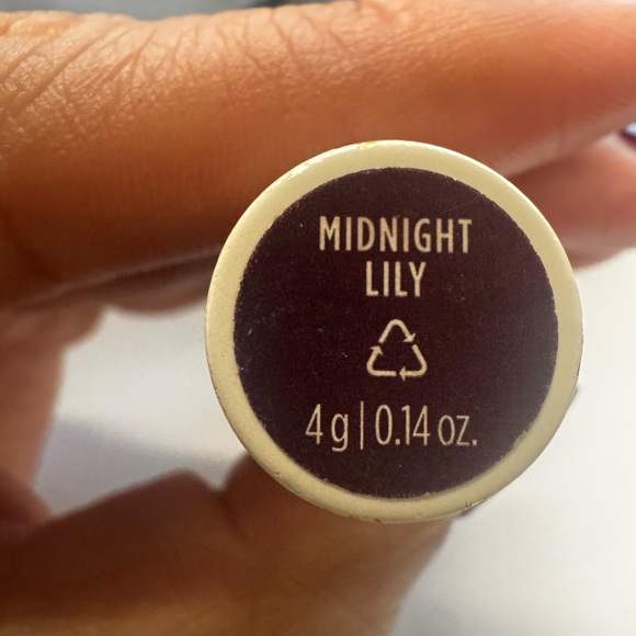 Tatcha The Kissu Tint  Midnight Lily - Picture 4 of 4